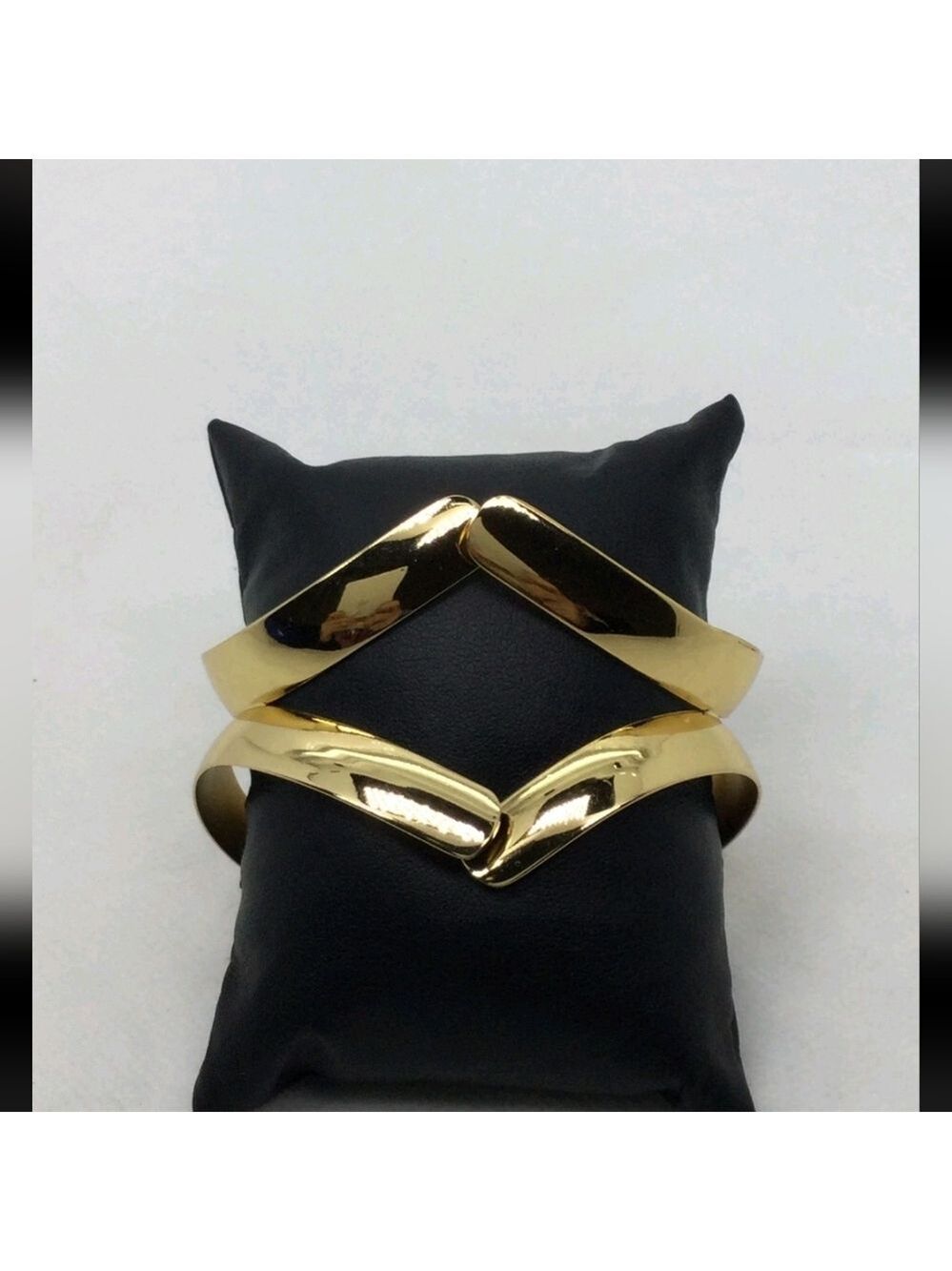Napier Goldtone Clamper Bracelet NWOT NOS